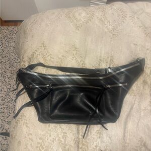 Expressions NYC Crossbody Bag